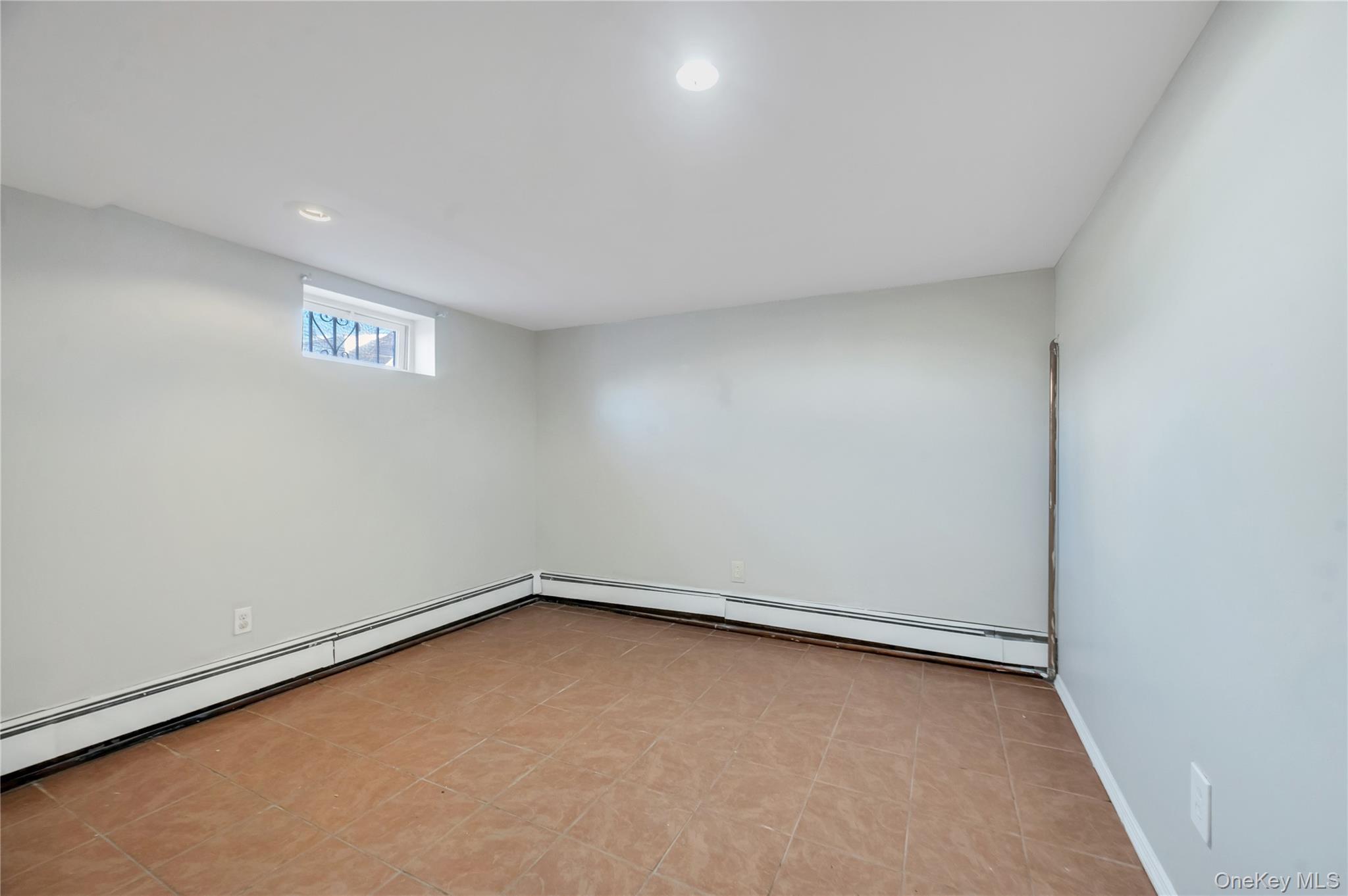 Single Family 218th  Queens, NY 11411, MLS-978061-32