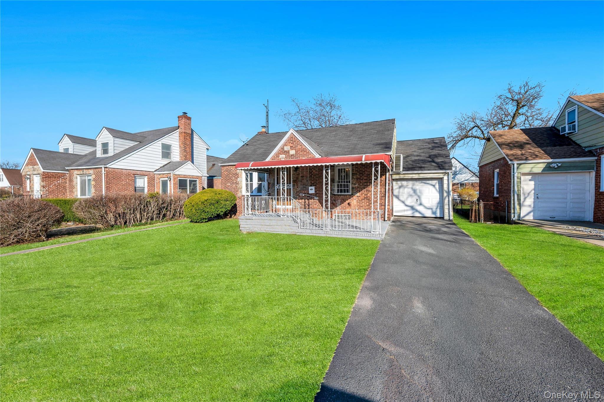 Single Family 218th  Queens, NY 11411, MLS-978061-6