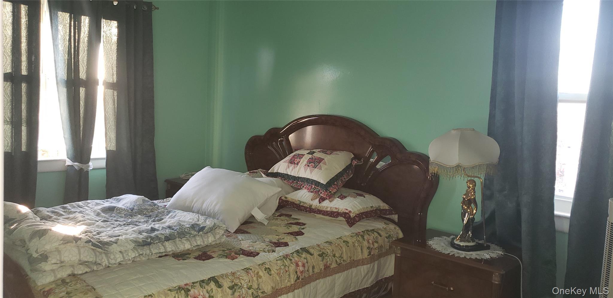 Single Family Swinton  Bronx, NY 10465, MLS-978068-17