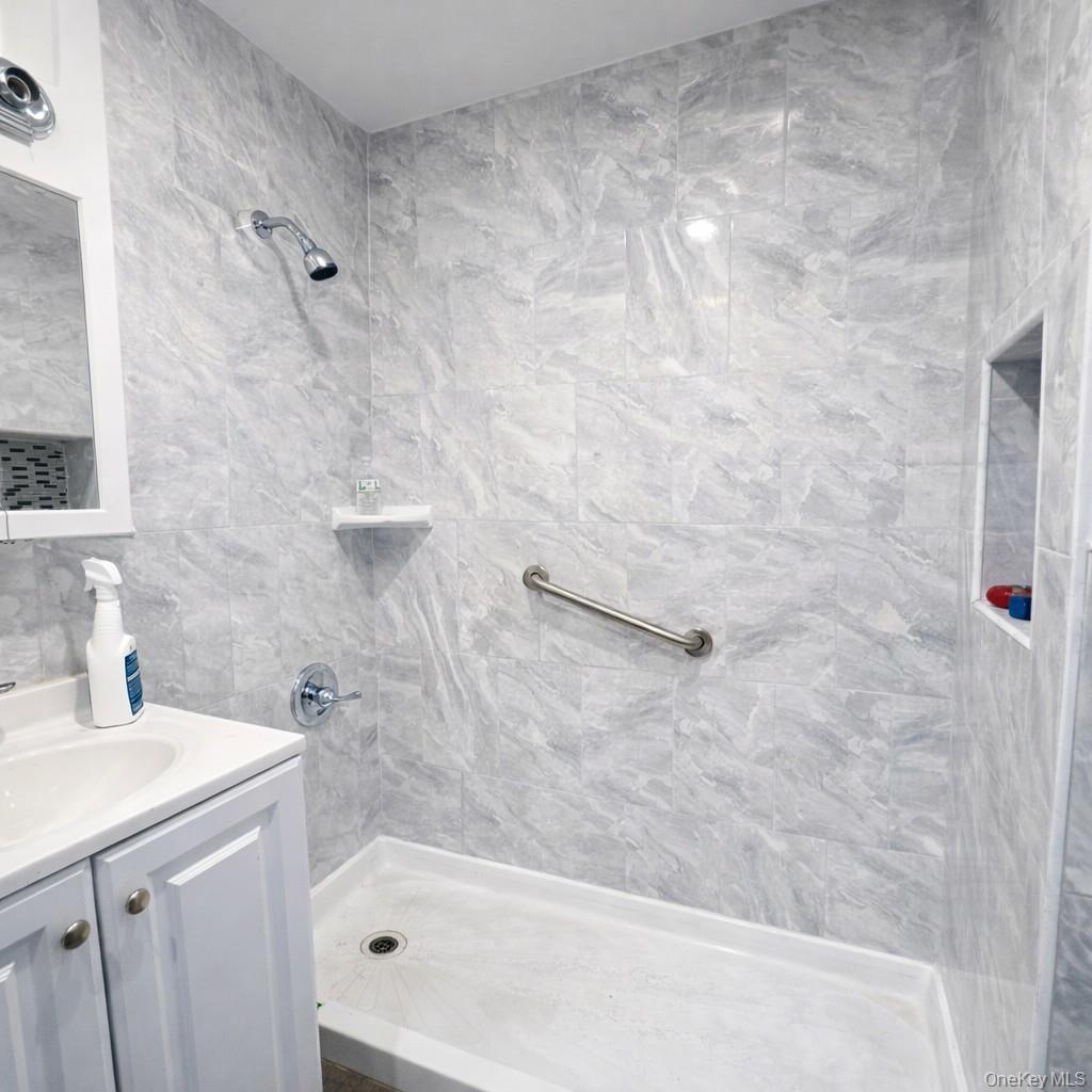 Single Family 85th  Queens, NY 11421, MLS-978069-10