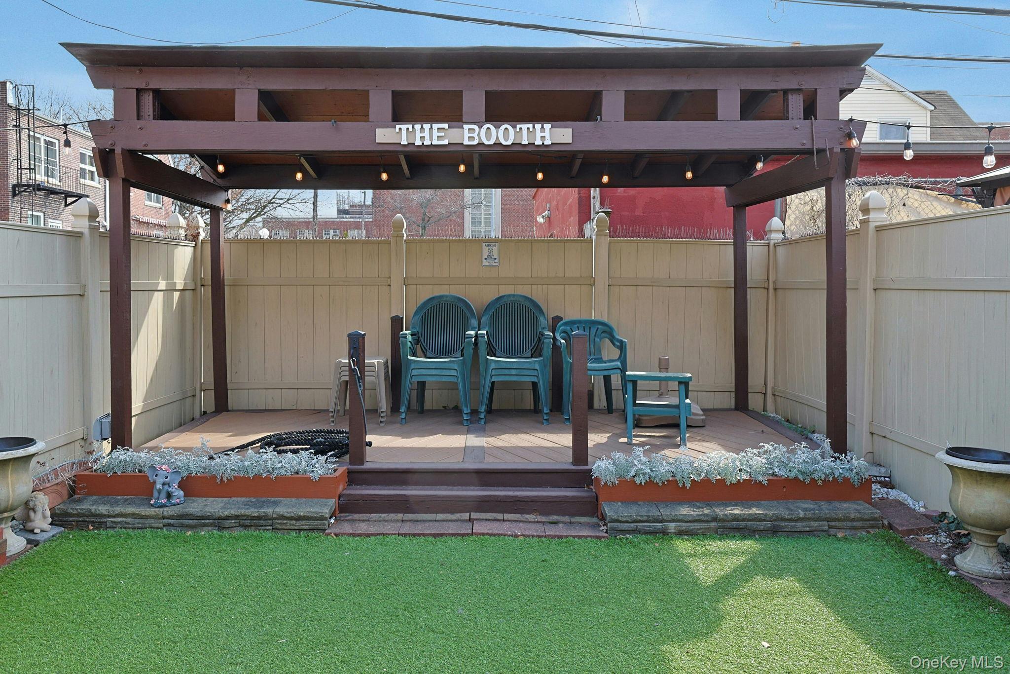 Single Family Powell  Bronx, NY 10472, MLS-978076-25