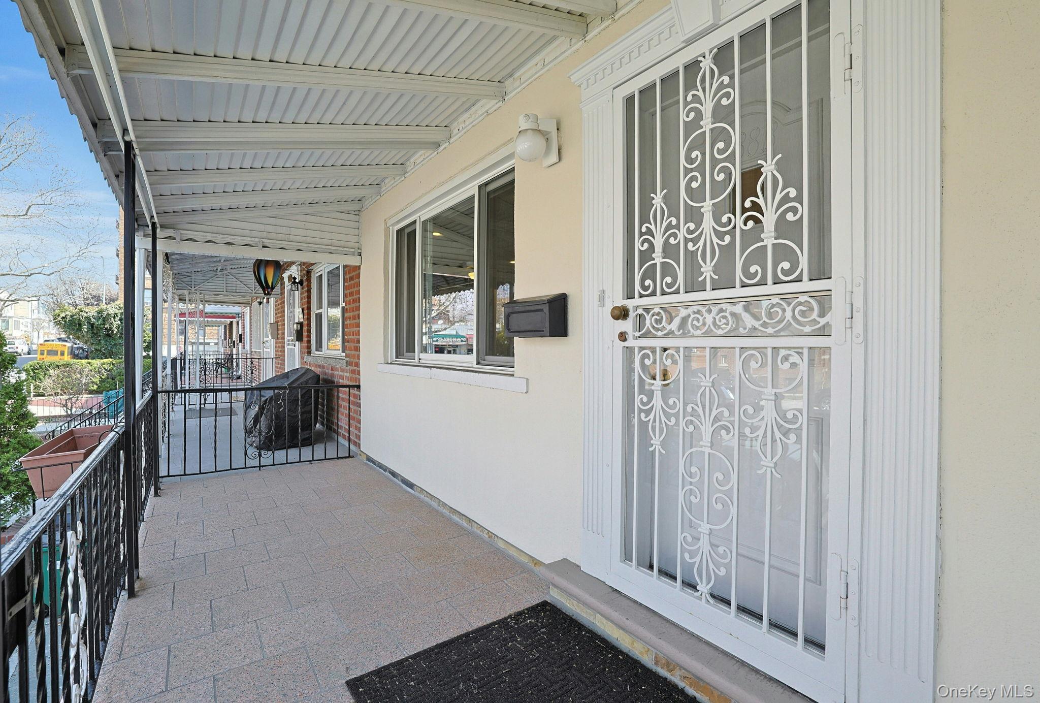 Single Family Powell  Bronx, NY 10472, MLS-978076-28