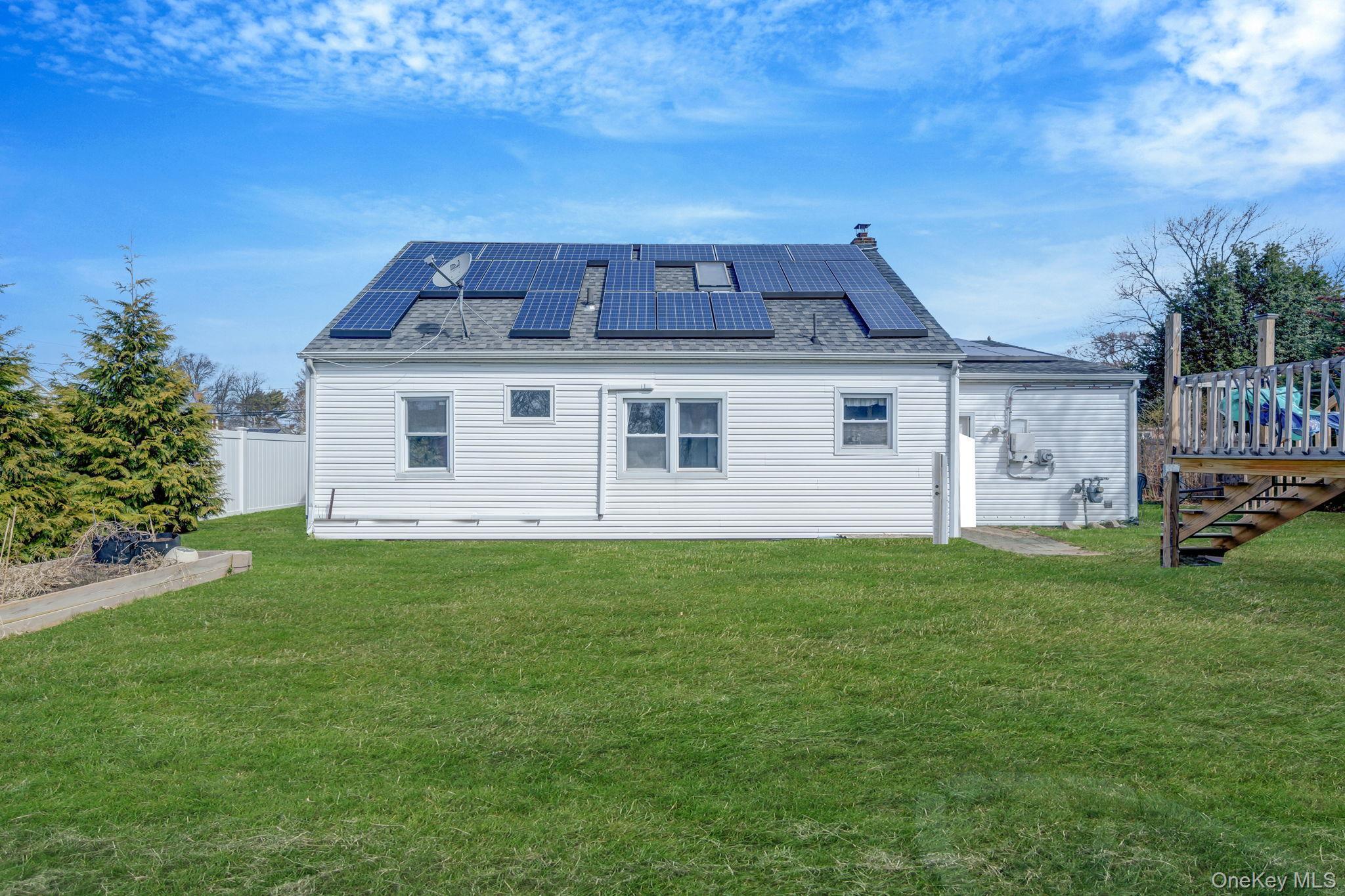 Single Family Clarence  Suffolk County, NY 11726, MLS-978080-7