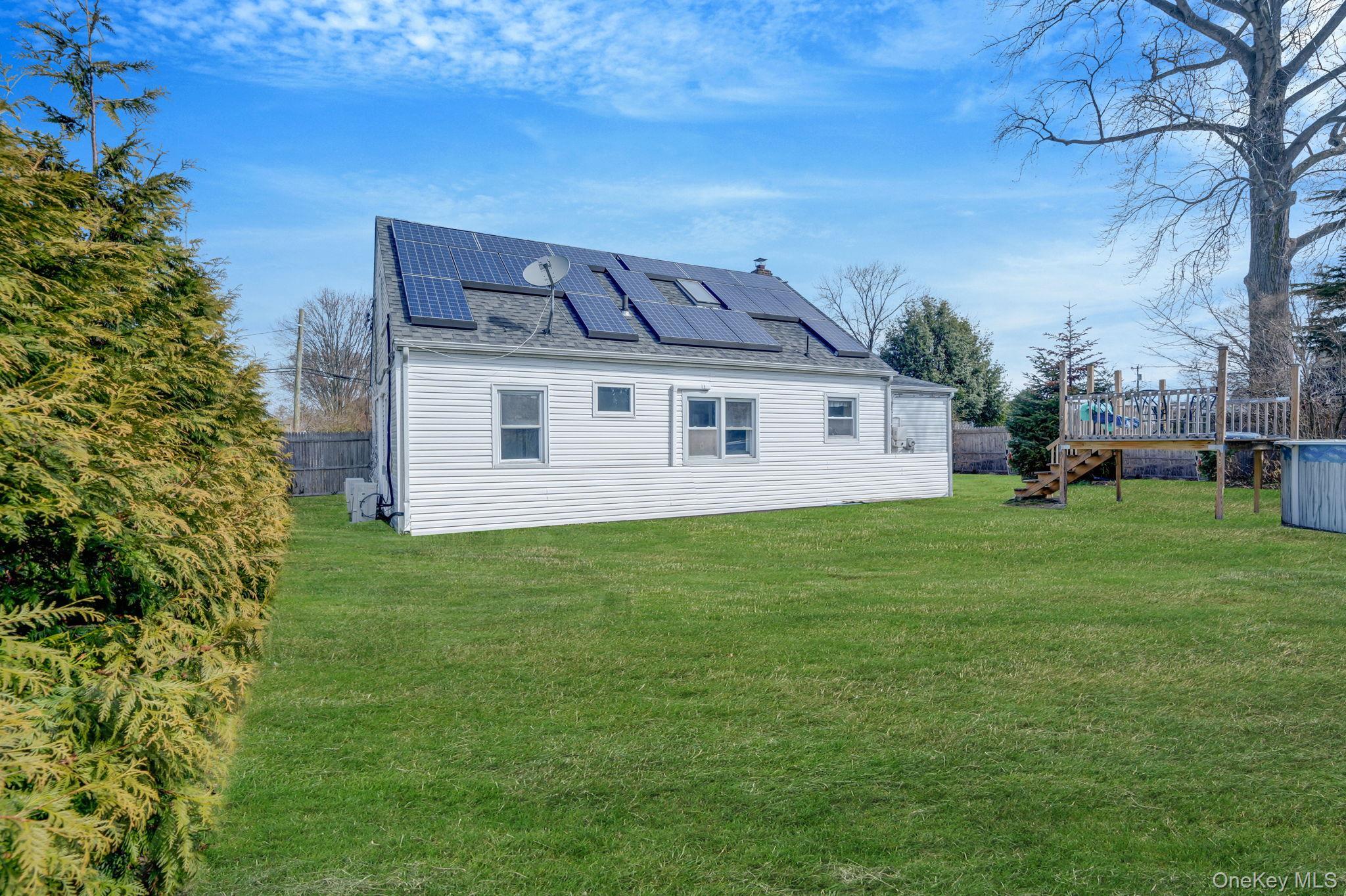 Single Family Clarence  Suffolk County, NY 11726, MLS-978080-8