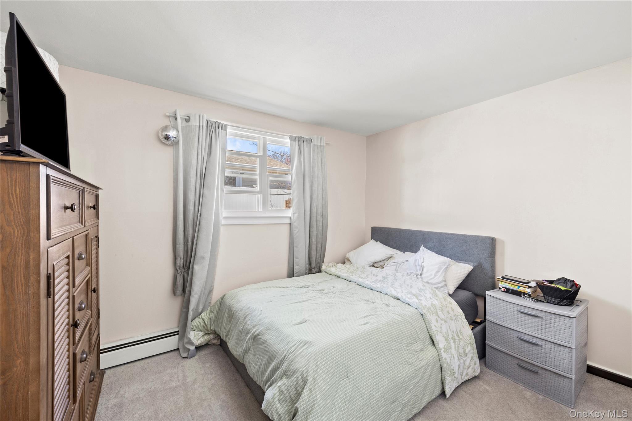 Single Family Allegheny Drive E Suffolk County, NY 11738, MLS-978088-17