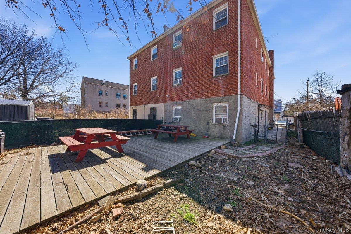 Single Family 228th  Bronx, NY 10466, MLS-978114-33