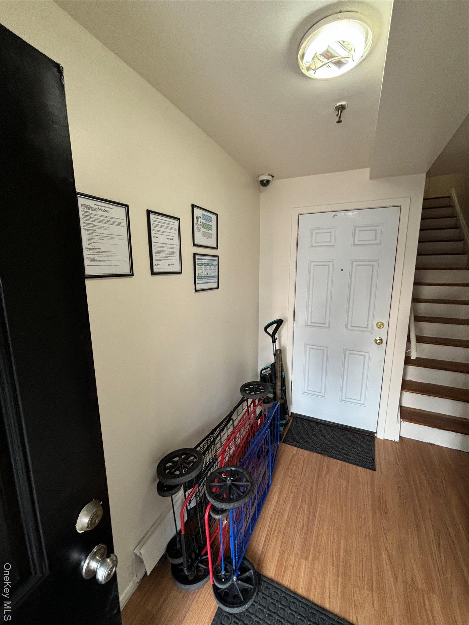 Single Family 228th  Bronx, NY 10466, MLS-978114-4