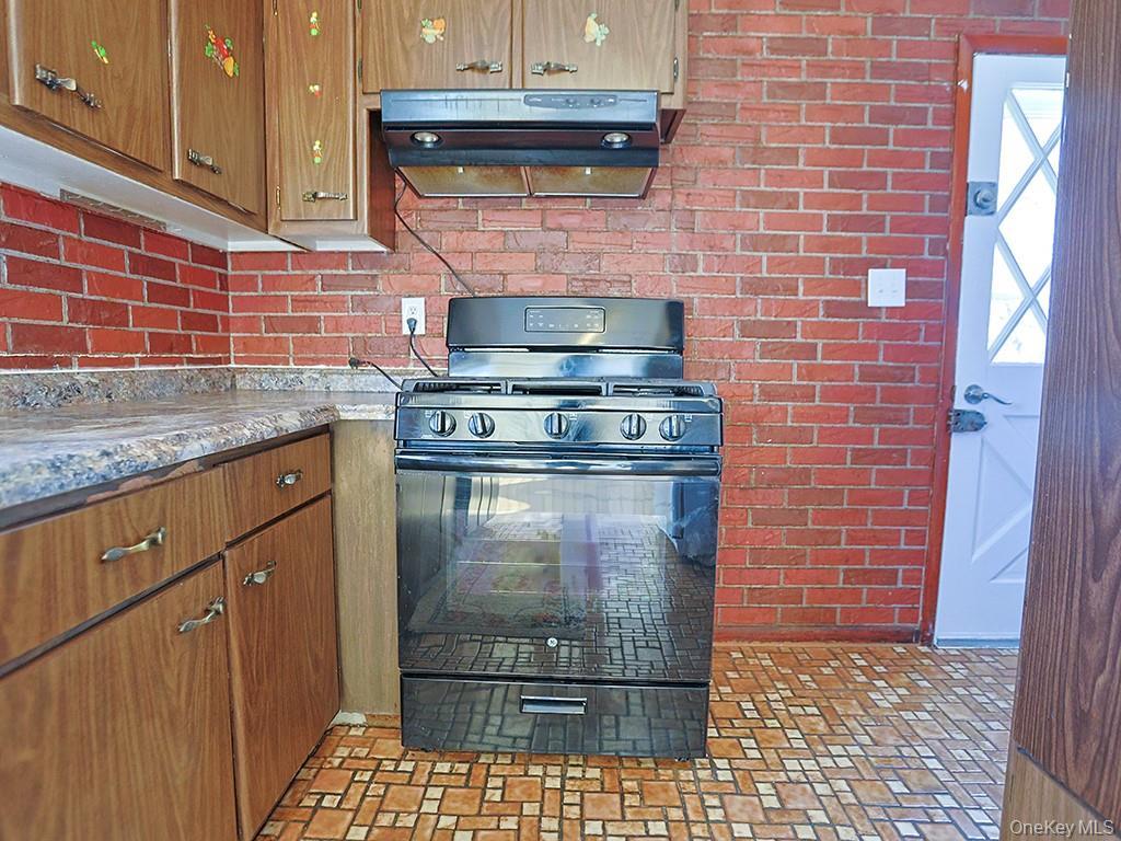 Single Family Albany Post  Ulster County, NY 12589, MLS-978127-21