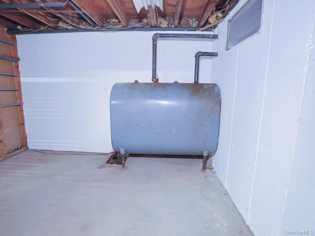 Single Family Albany Post  Ulster County, NY 12589, MLS-978127-42