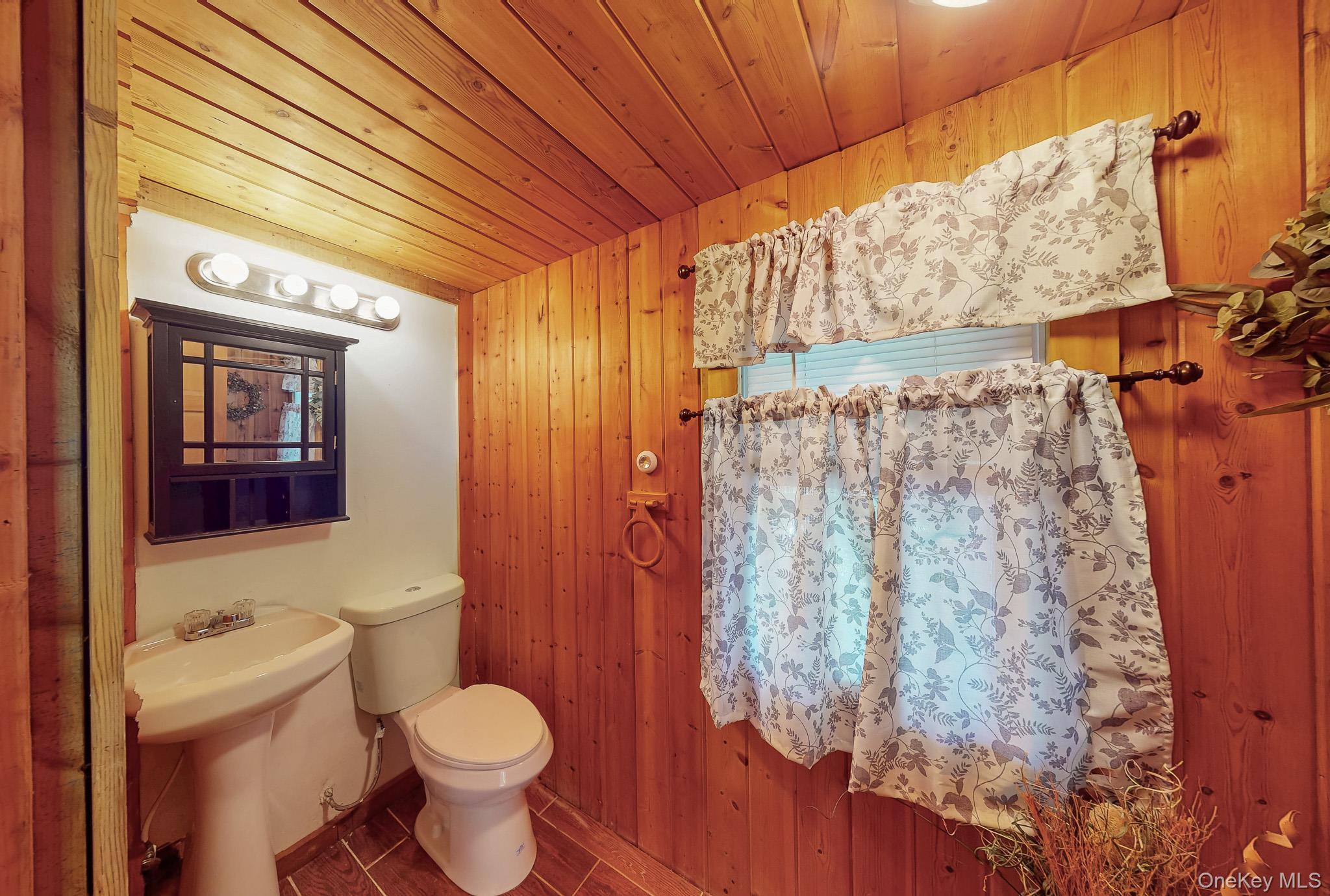 Single Family Debruce  Sullivan County, NY 12758, MLS-978128-11