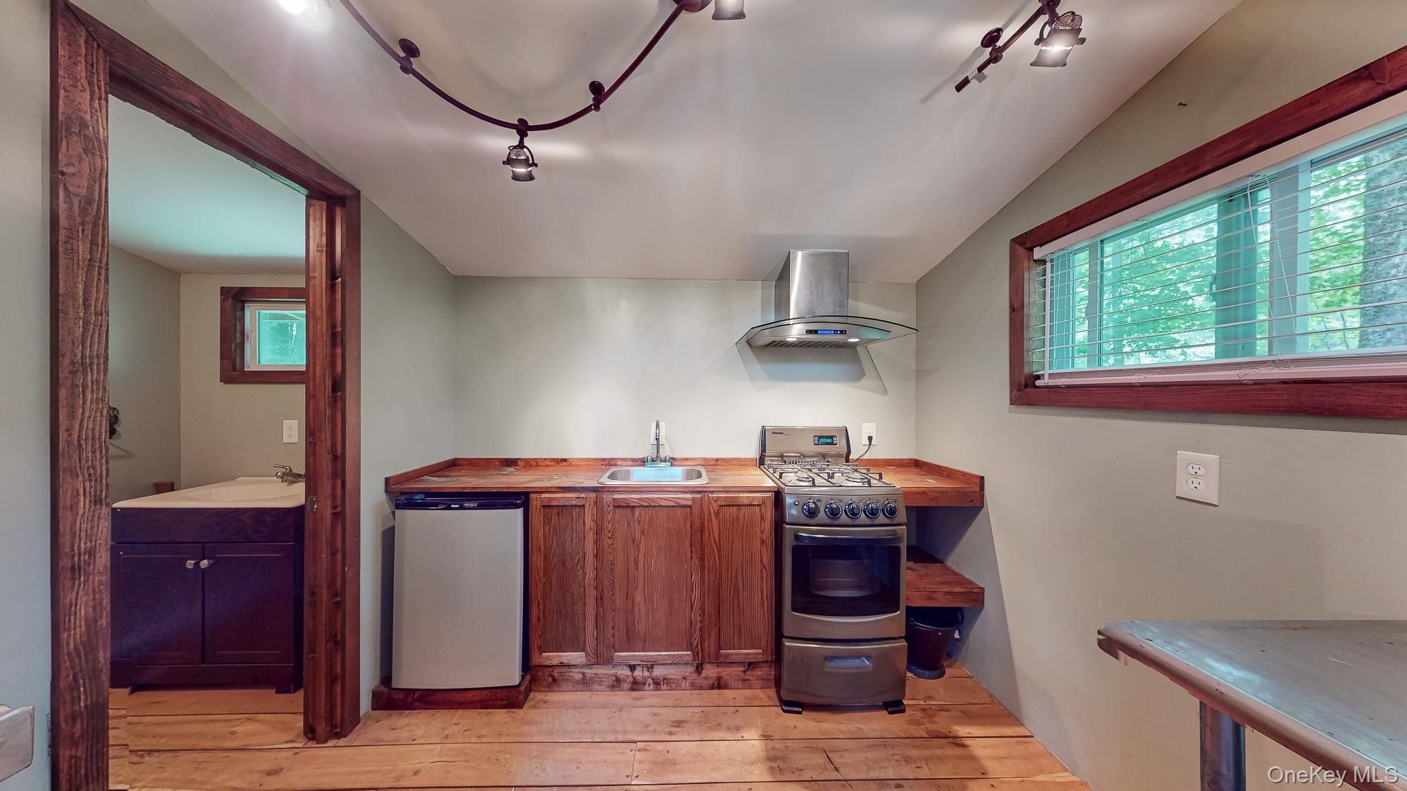 Single Family Debruce  Sullivan County, NY 12758, MLS-978128-37