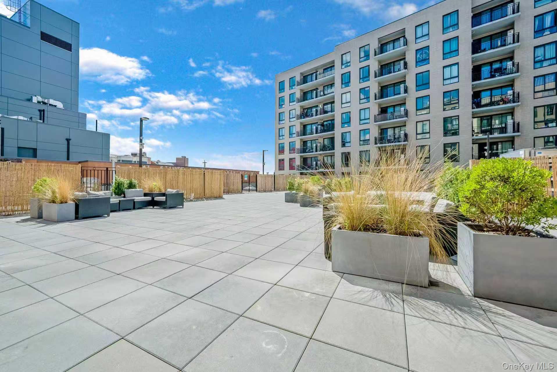 Condo 83rd  Queens, NY 11373, MLS-978134-2