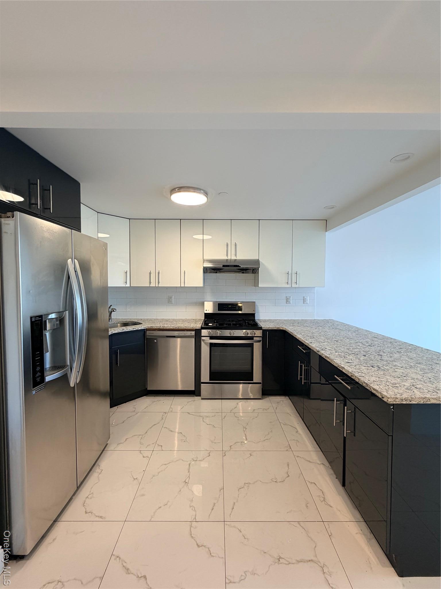 Condo 83rd  Queens, NY 11373, MLS-978134-3