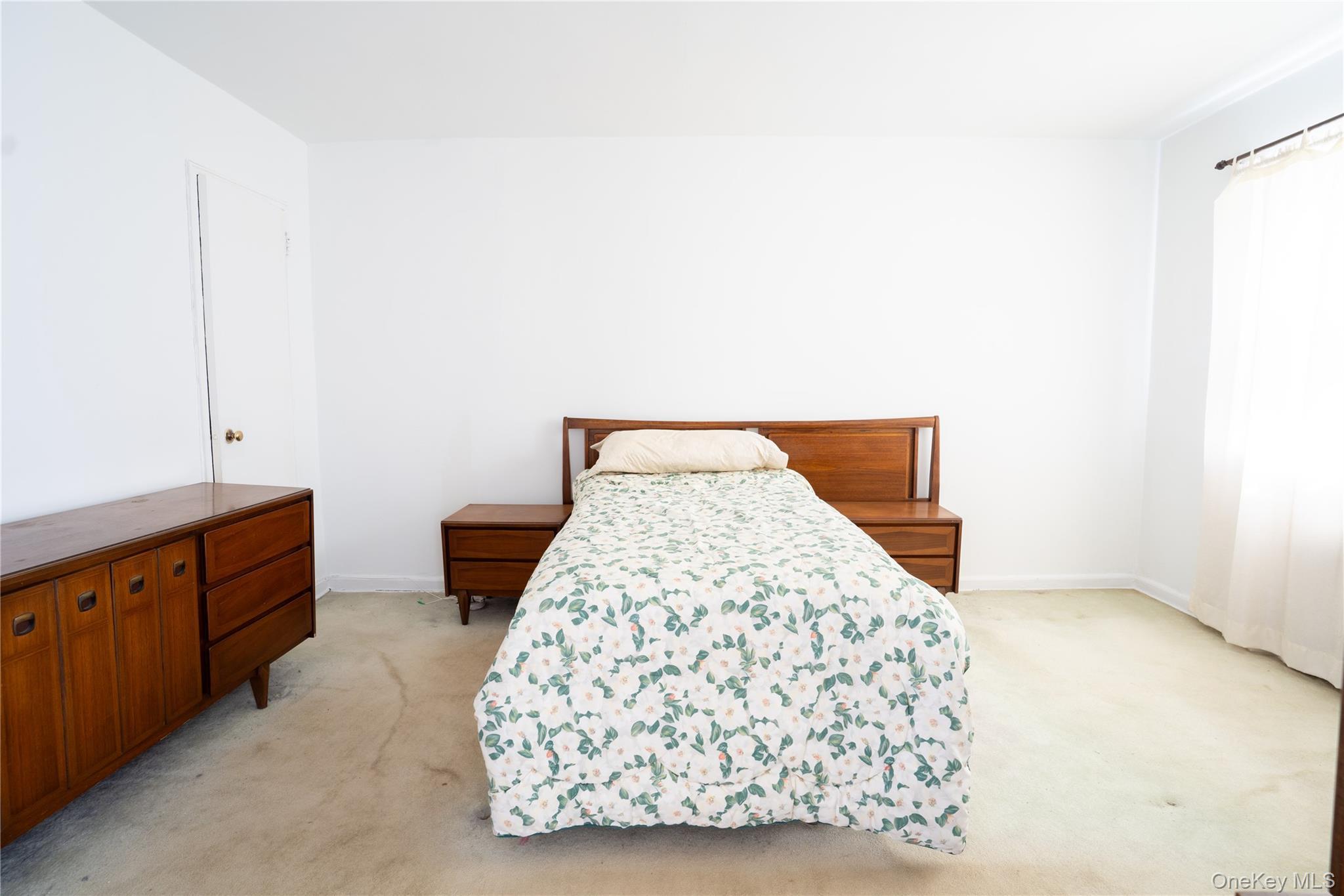 Coop Jewel  Queens, NY 11367, MLS-978141-12