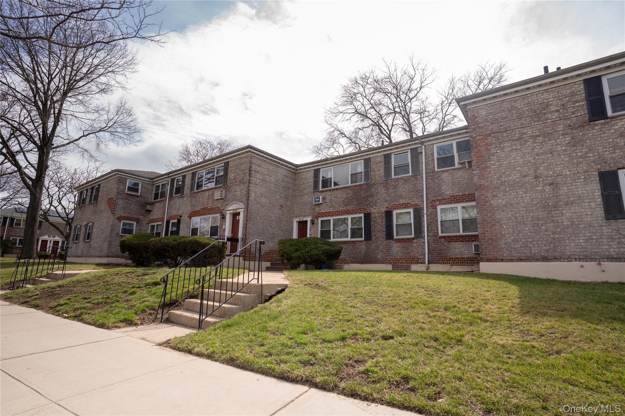 Coop Jewel  Queens, NY 11367, MLS-978141-20