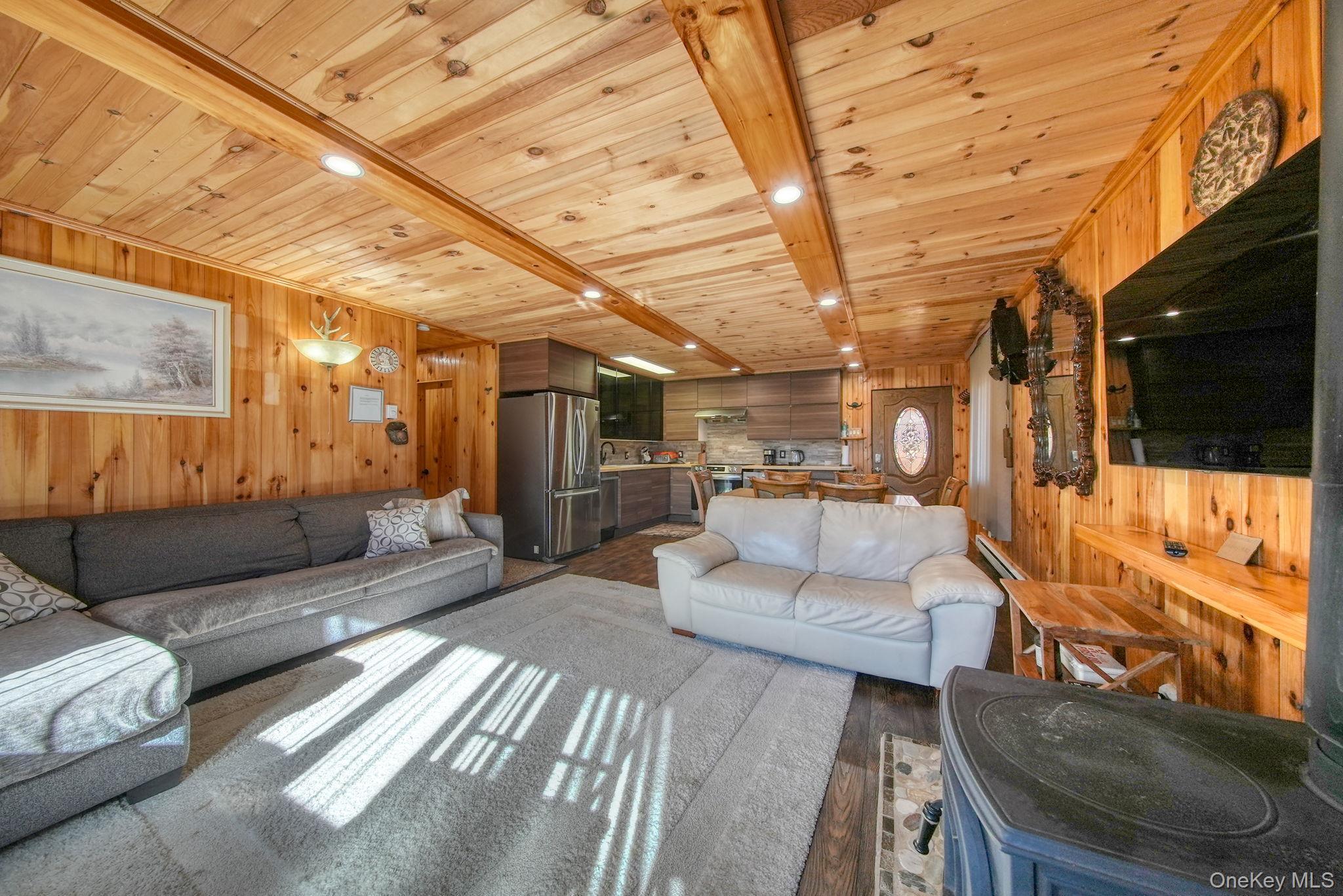 Single Family Medallion  Sullivan County, NY 12751, MLS-978145-6