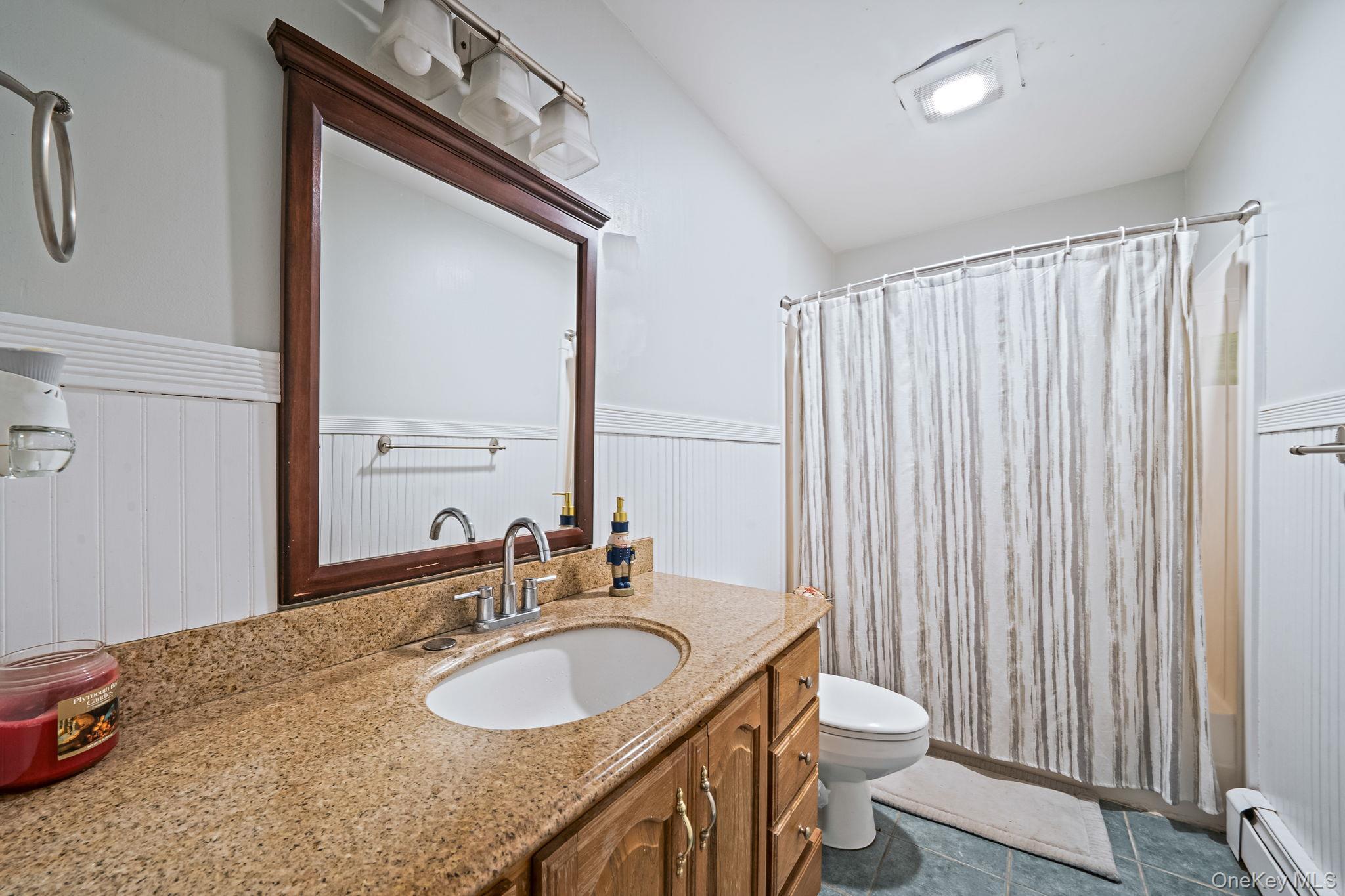 Single Family N Country Road Suffolk County, NY 11764, MLS-978152-28
