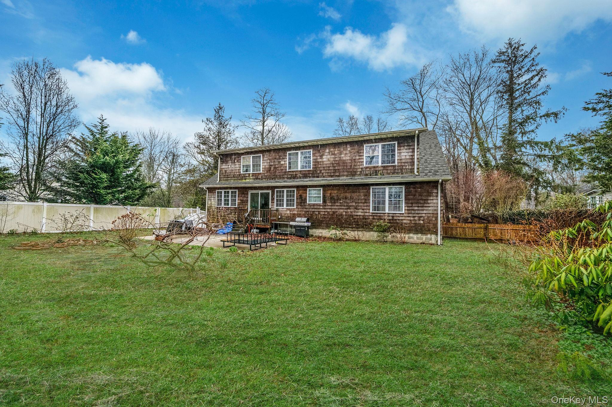 Single Family N Country Road Suffolk County, NY 11764, MLS-978152-7