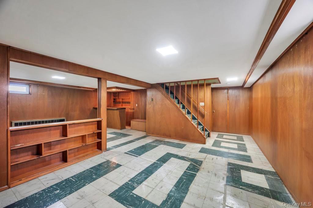 Single Family Stewart  Nassau County, NY 11714, MLS-978153-23