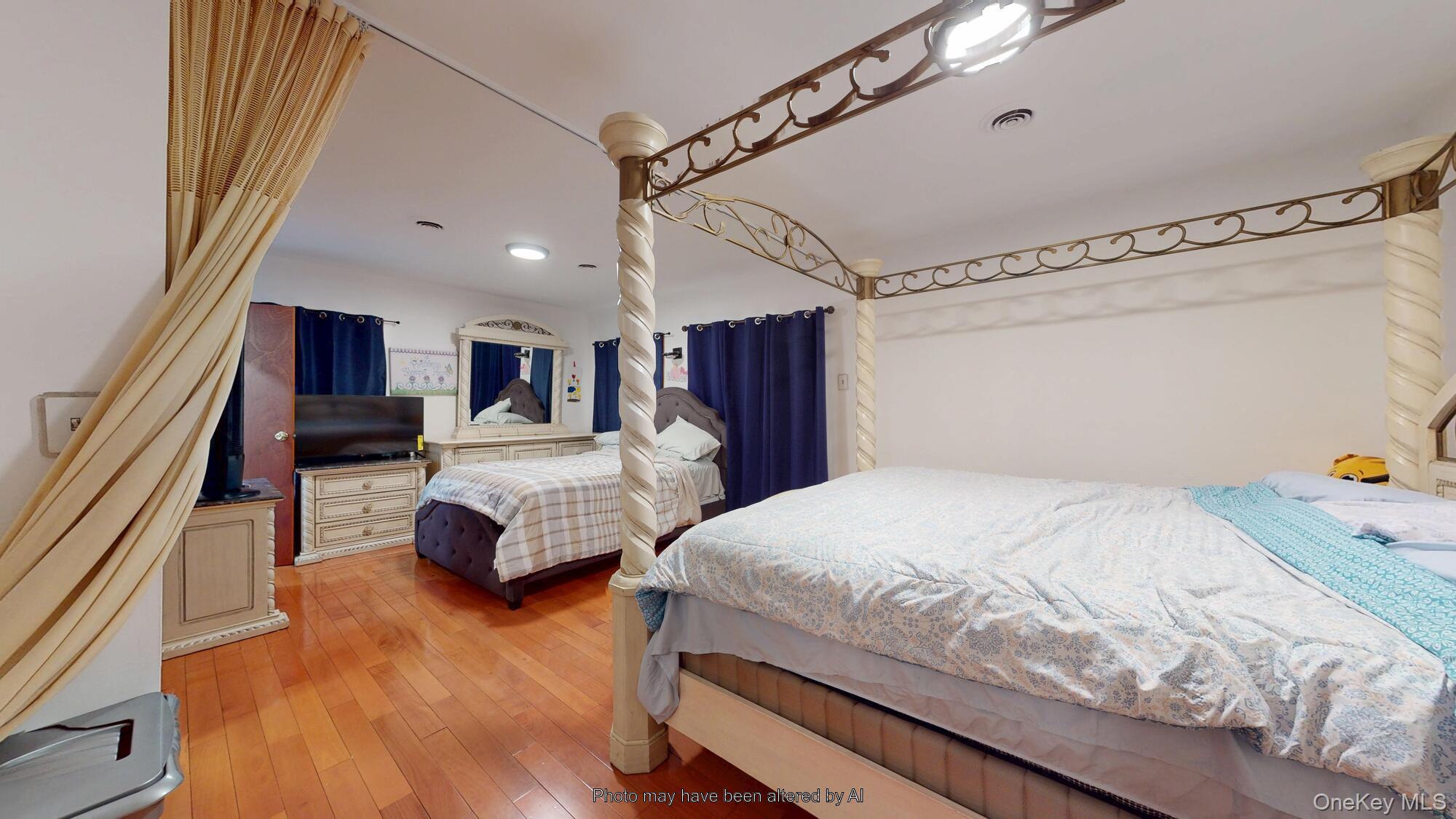 Single Family Sea Gate Brooklyn, NY 11224, MLS-978156-10
