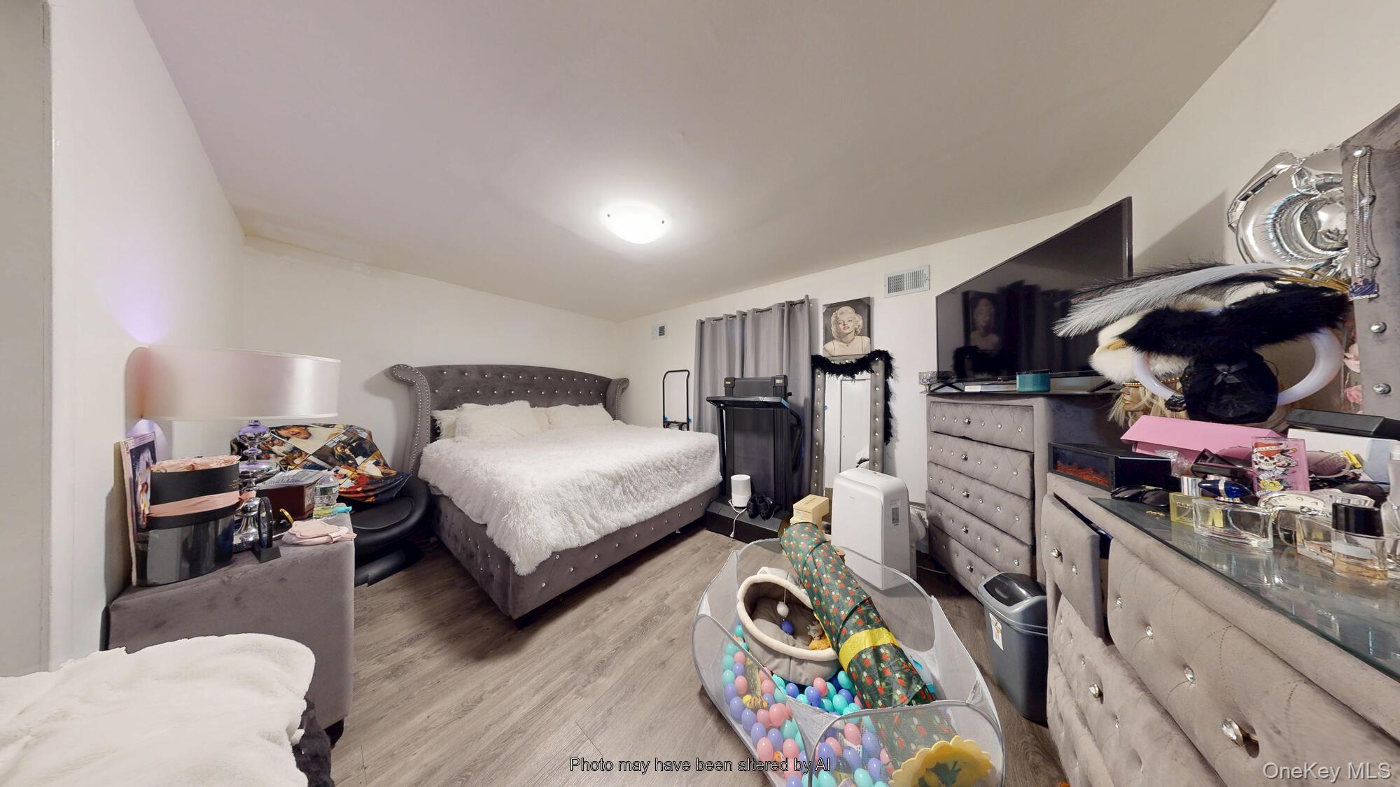 Single Family Sea Gate Brooklyn, NY 11224, MLS-978156-23