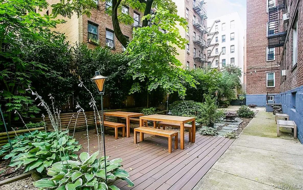 Coop Ketcham  Queens, NY 11372, MLS-978161-17