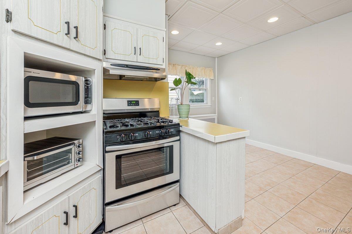 Single Family Fletcher Avenue  Westchester County, NY 10552, MLS-978177-20