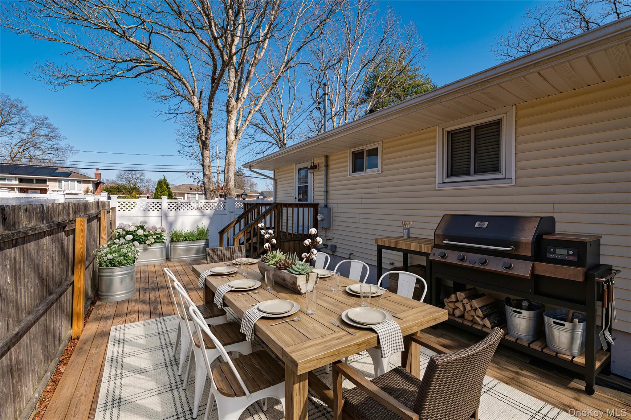 Single Family 3rd  Suffolk County, NY 11729, MLS-978180-25