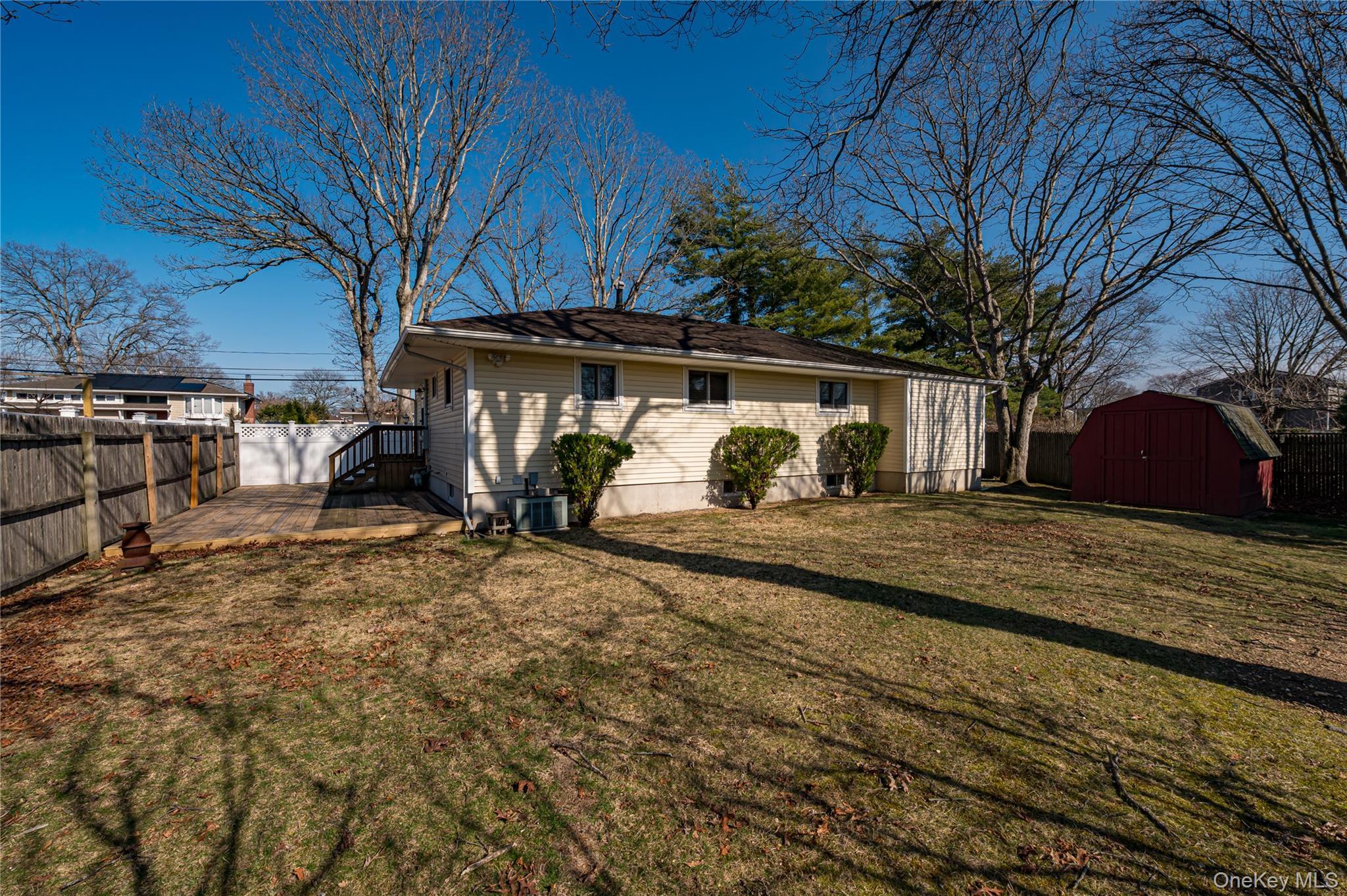 Single Family 3rd  Suffolk County, NY 11729, MLS-978180-26