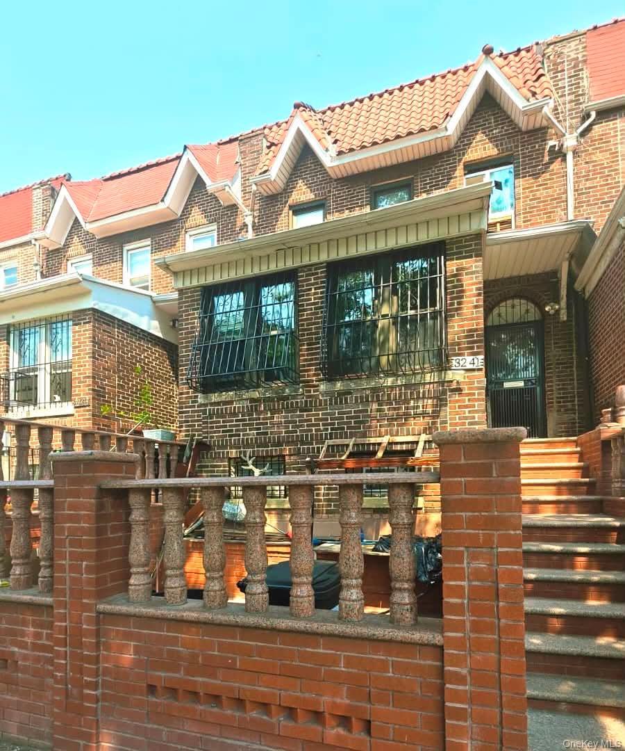 Single Family 84th Street Queens, NY 11370, MLS-978188-10