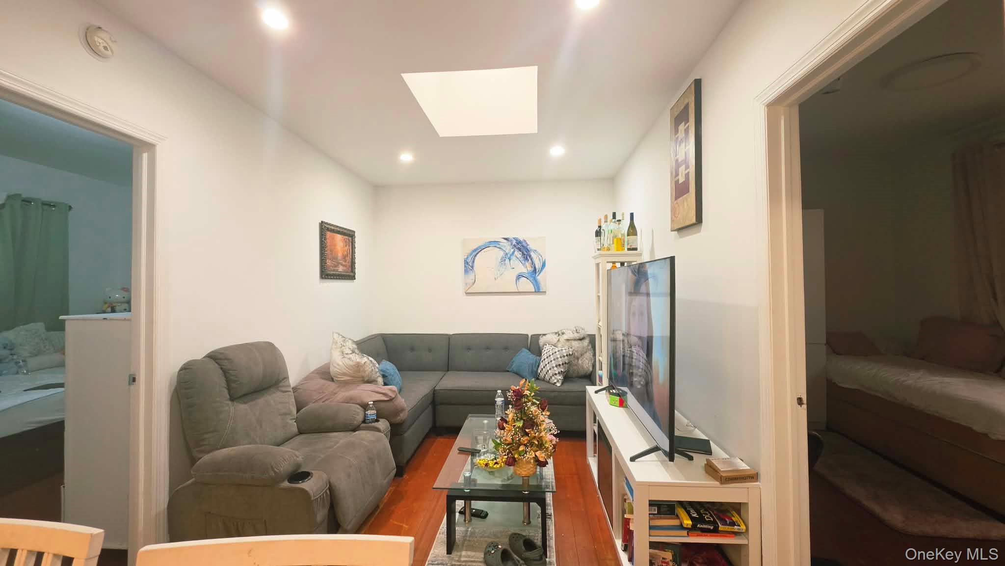 Single Family 84th Street Queens, NY 11370, MLS-978188-4