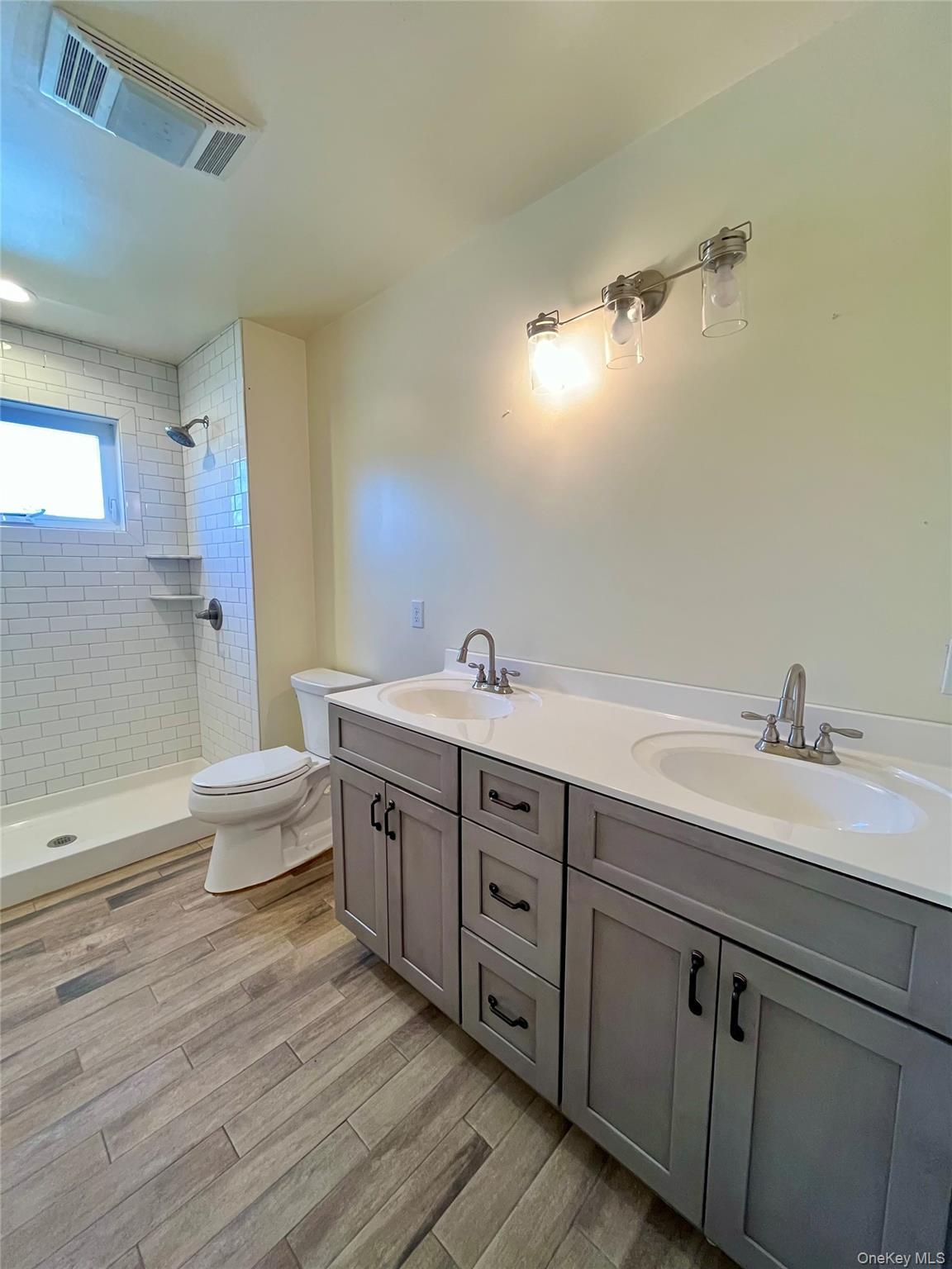 Single Family New  Orange County, NY 12549, MLS-978189-28