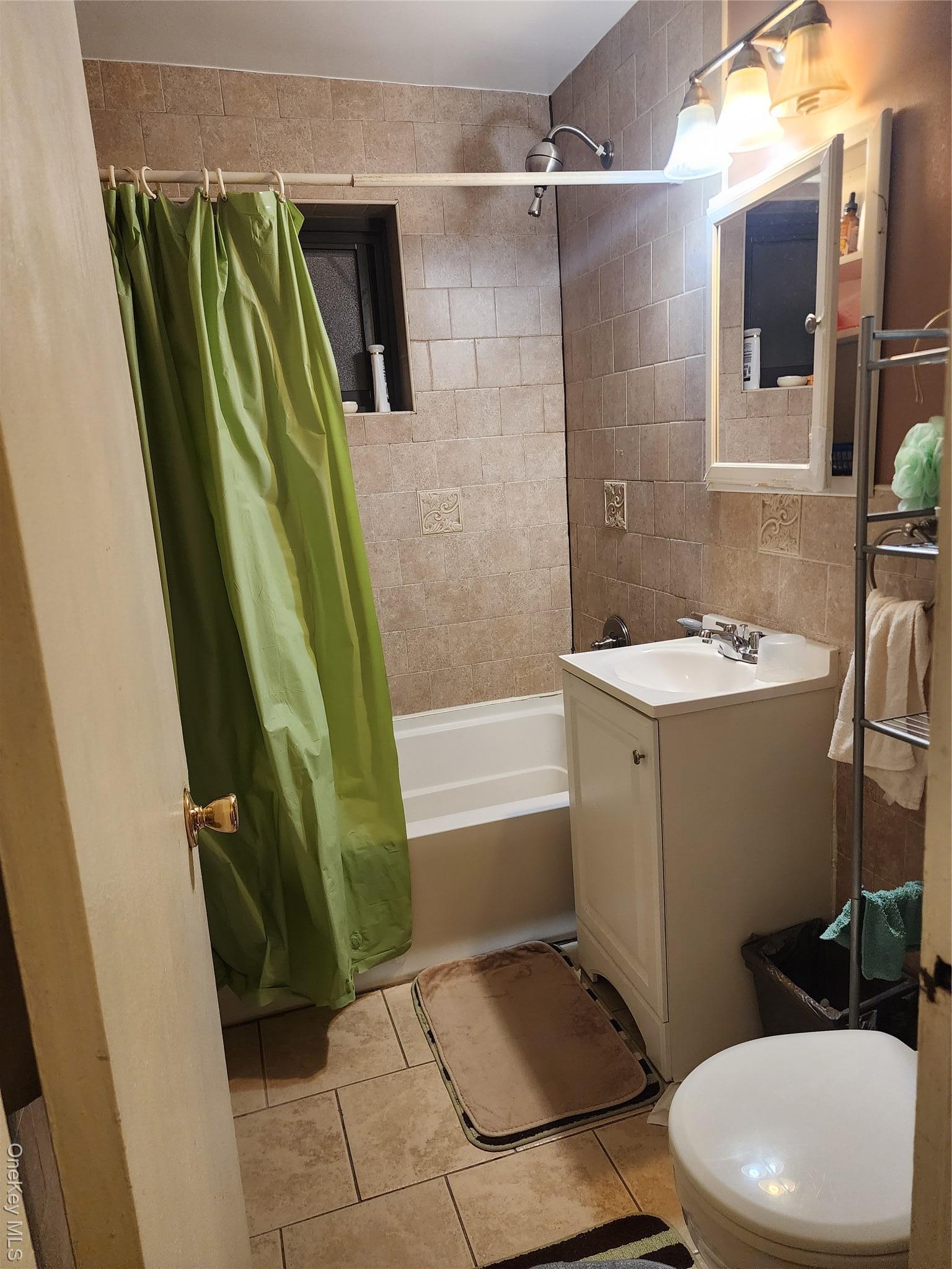 Coop 60th Avenue  Queens, NY 11368, MLS-978197-7