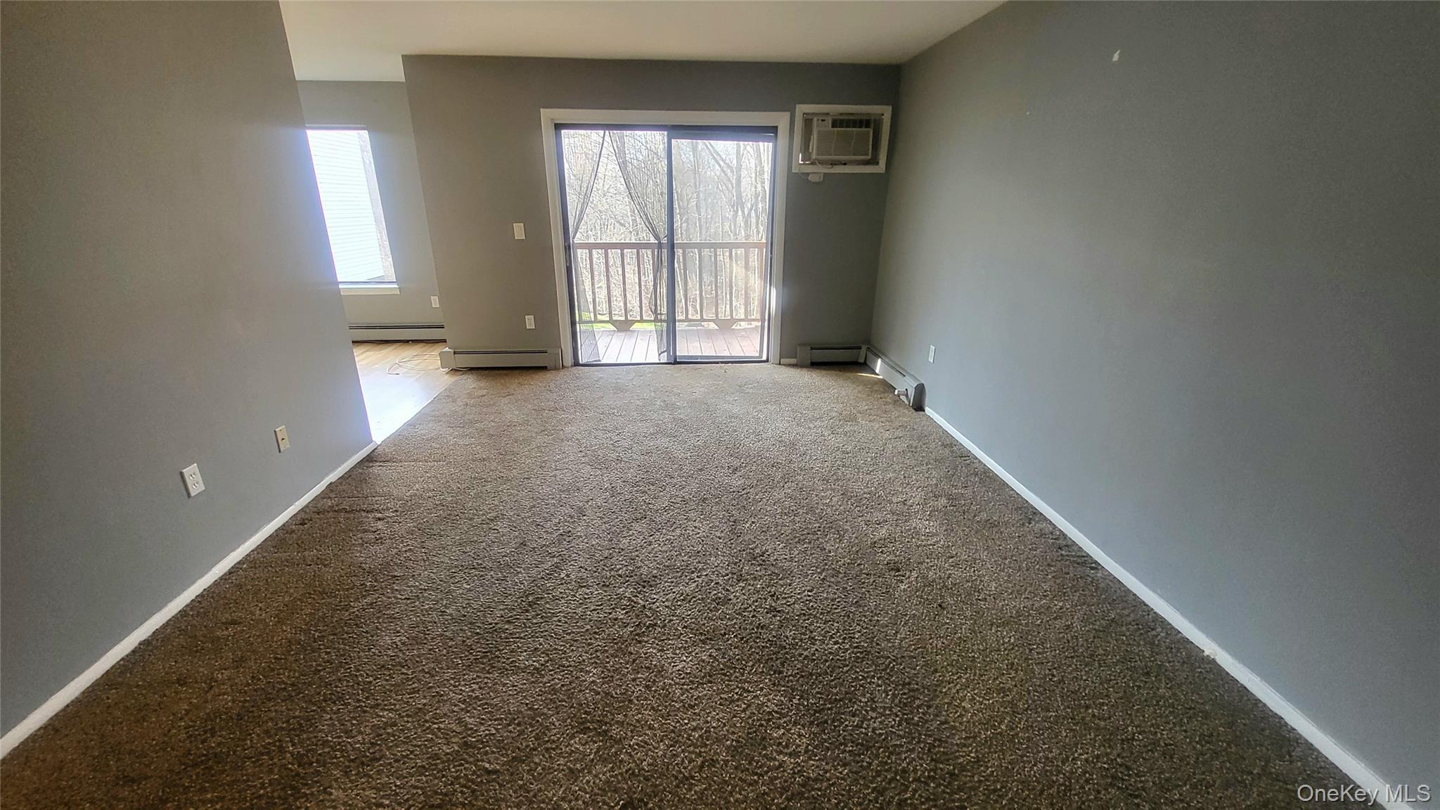 Condo Hook  Dutchess County, NY 12601, MLS-978201-12