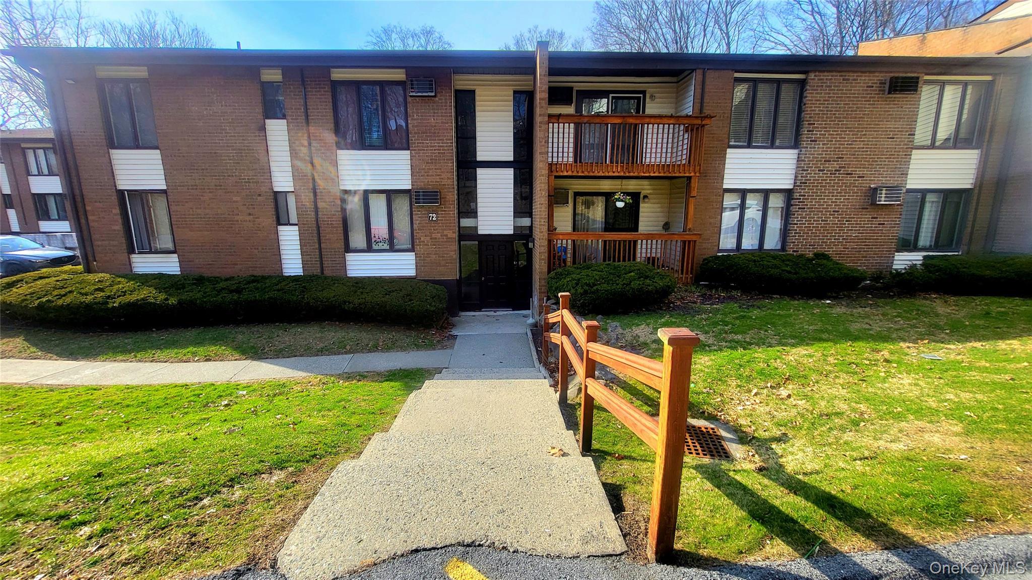 Condo Hook  Dutchess County, NY 12601, MLS-978201-2