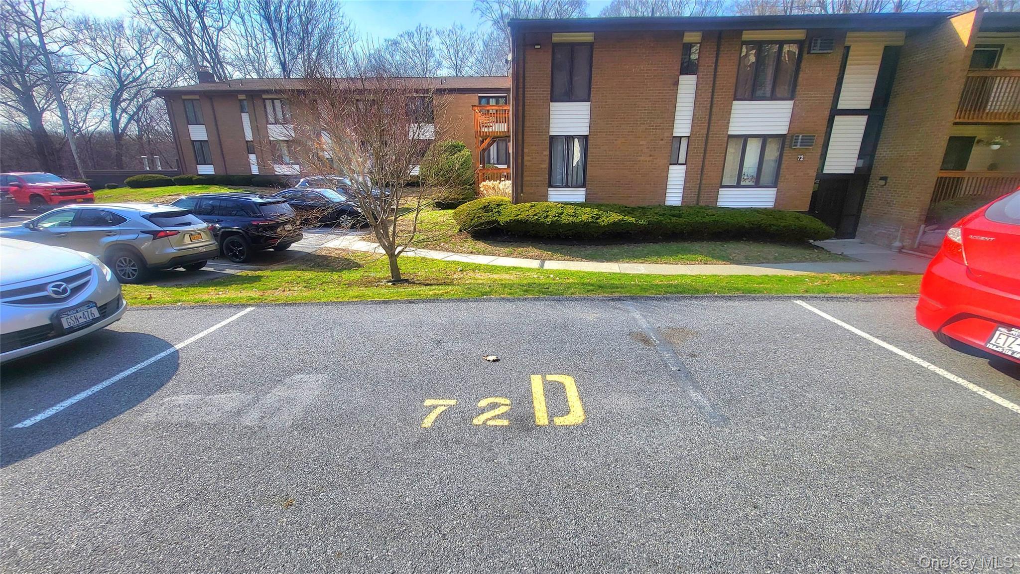 Condo Hook  Dutchess County, NY 12601, MLS-978201-3