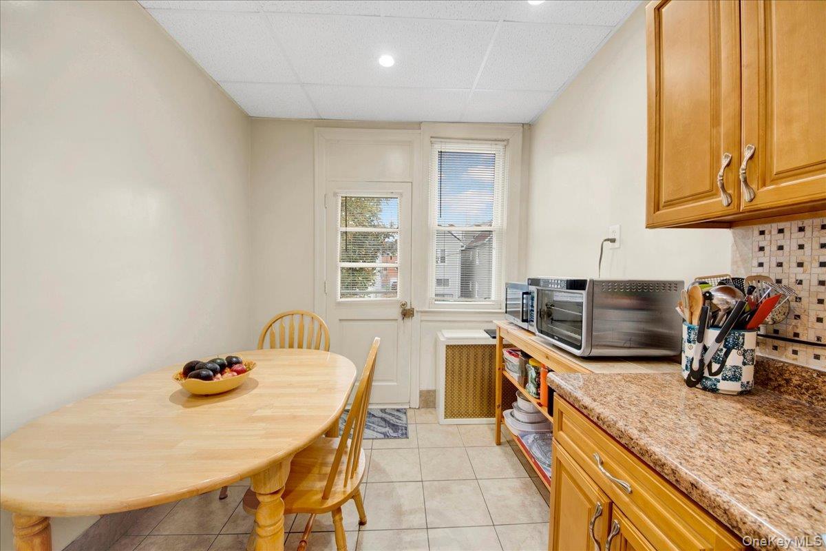 Single Family Wellman Bronx, NY 10461, MLS-978203-18