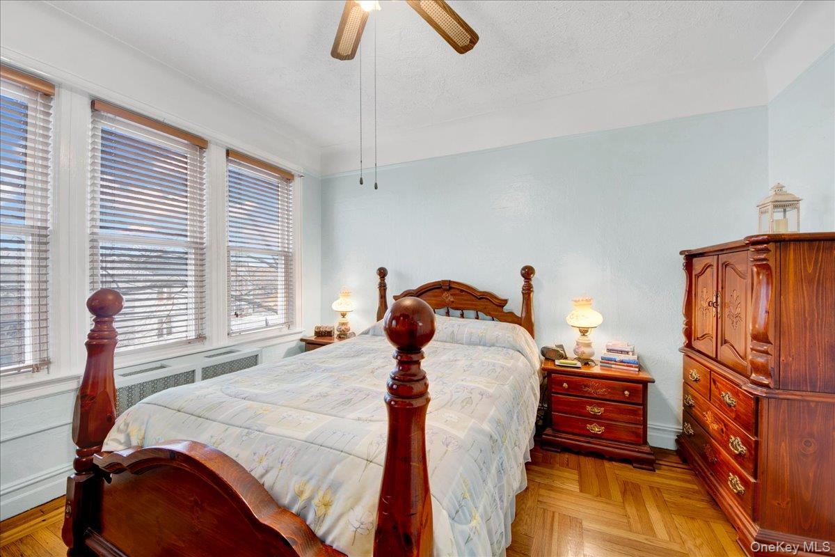 Single Family Wellman Bronx, NY 10461, MLS-978203-22