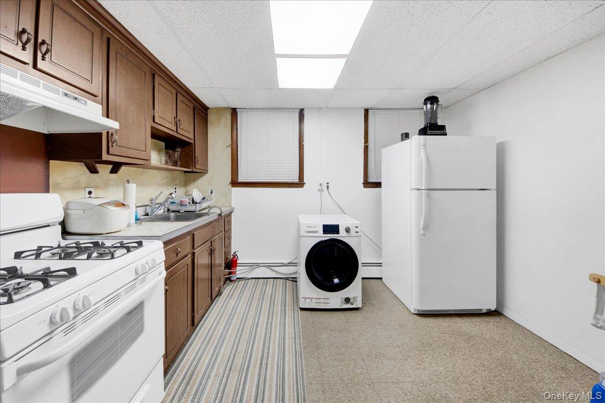 Single Family Wellman Bronx, NY 10461, MLS-978203-27