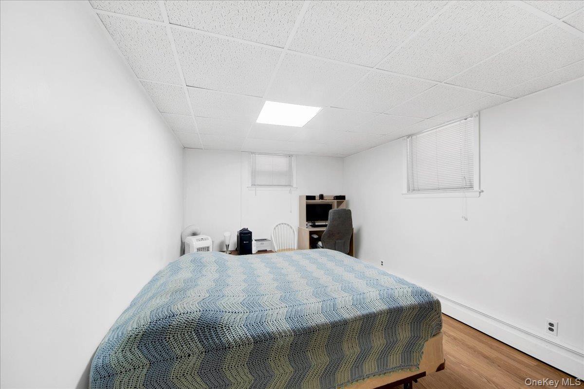 Single Family Wellman Bronx, NY 10461, MLS-978203-32