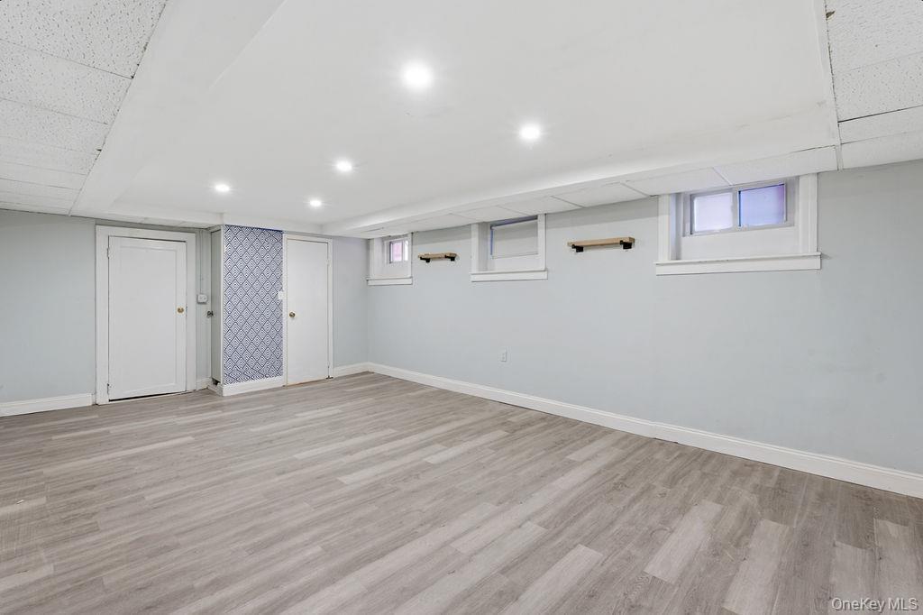 Single Family 240th  Queens, NY 11426, MLS-978210-21