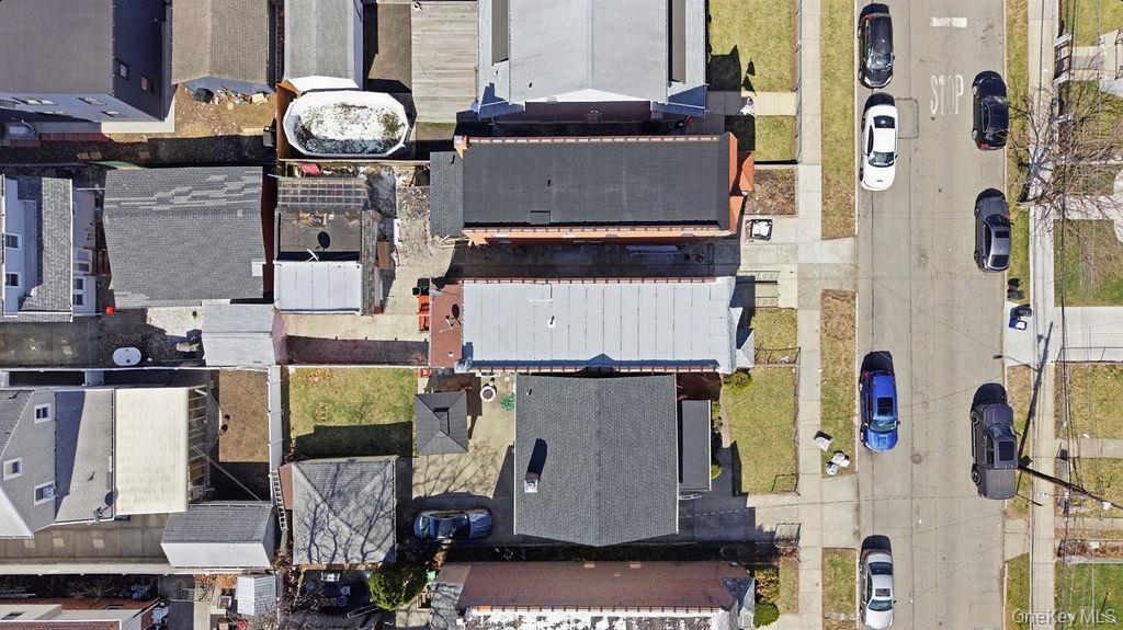 Single Family 240th  Queens, NY 11426, MLS-978210-8