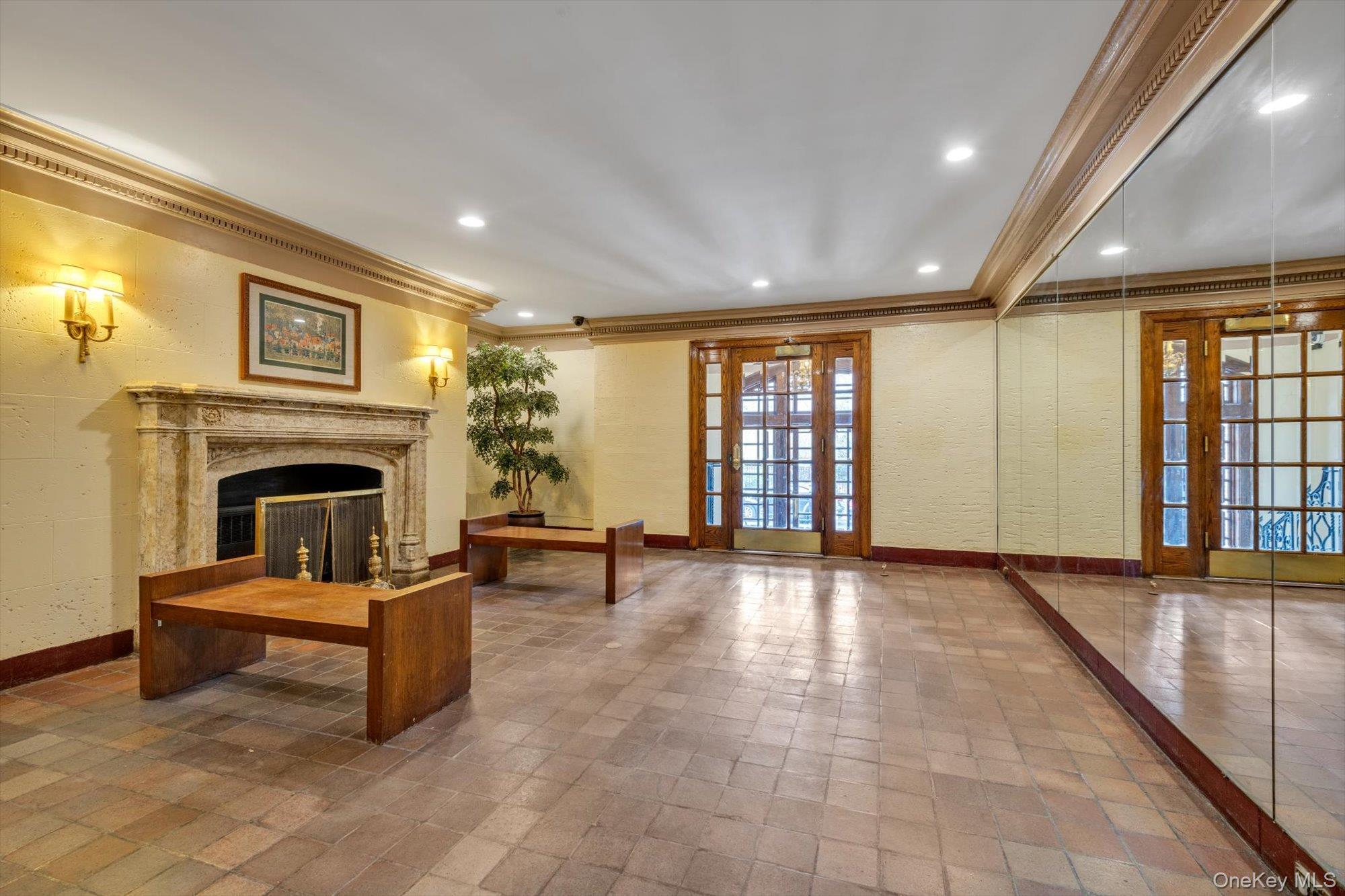 Coop Burns  Queens, NY 11375, MLS-978212-3