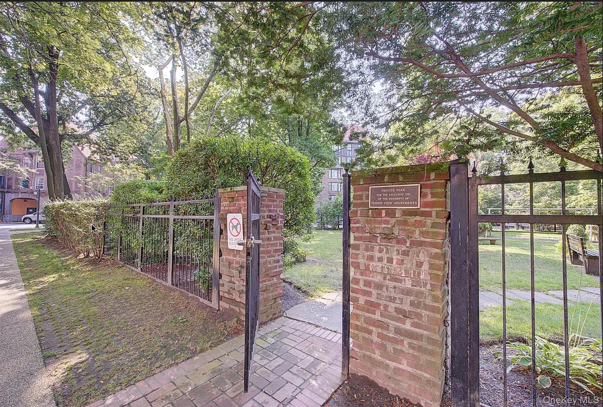 Coop Burns  Queens, NY 11375, MLS-978212-8