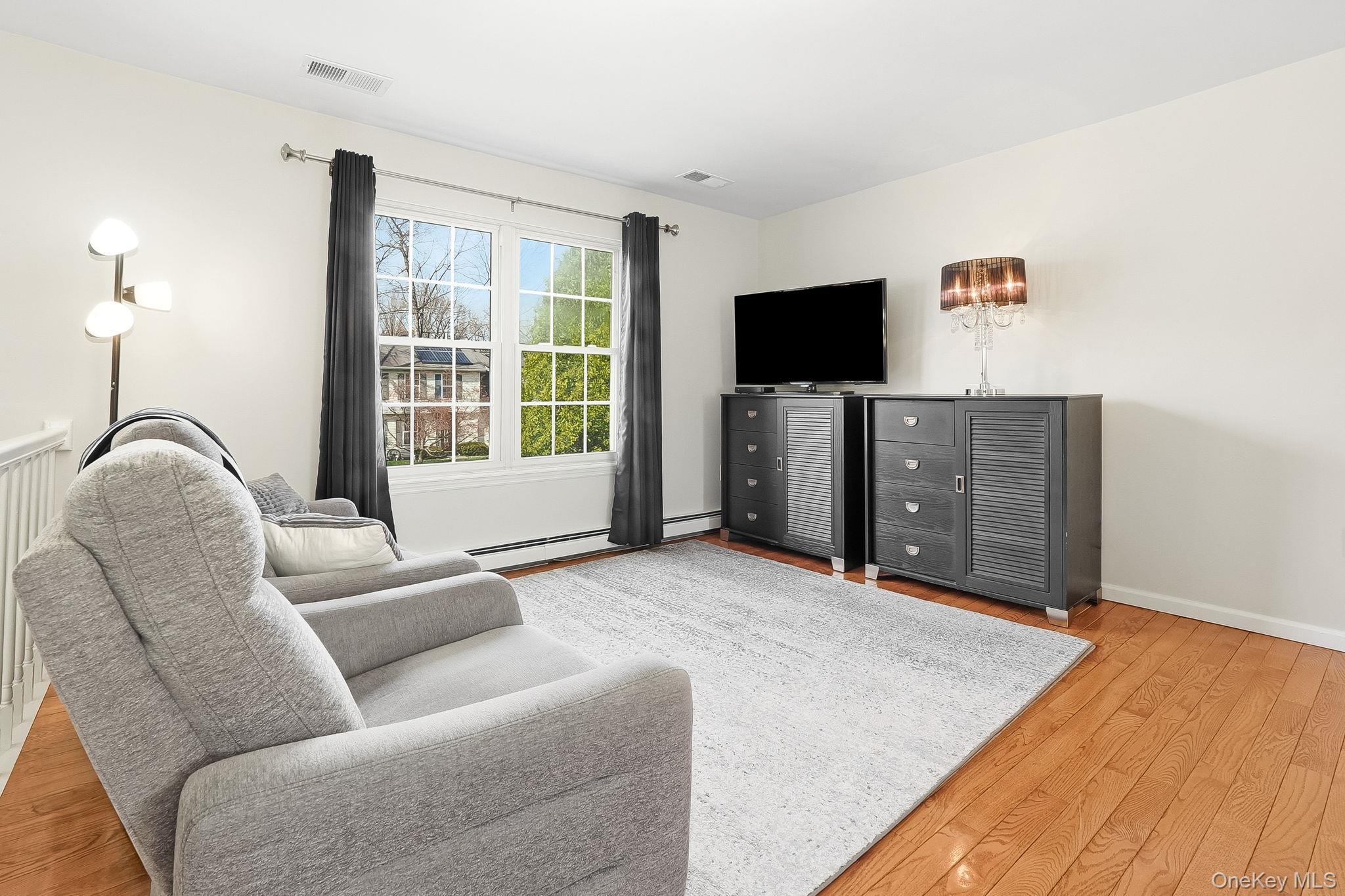 Single Family Eagle  Dutchess County, NY 12601, MLS-978215-4