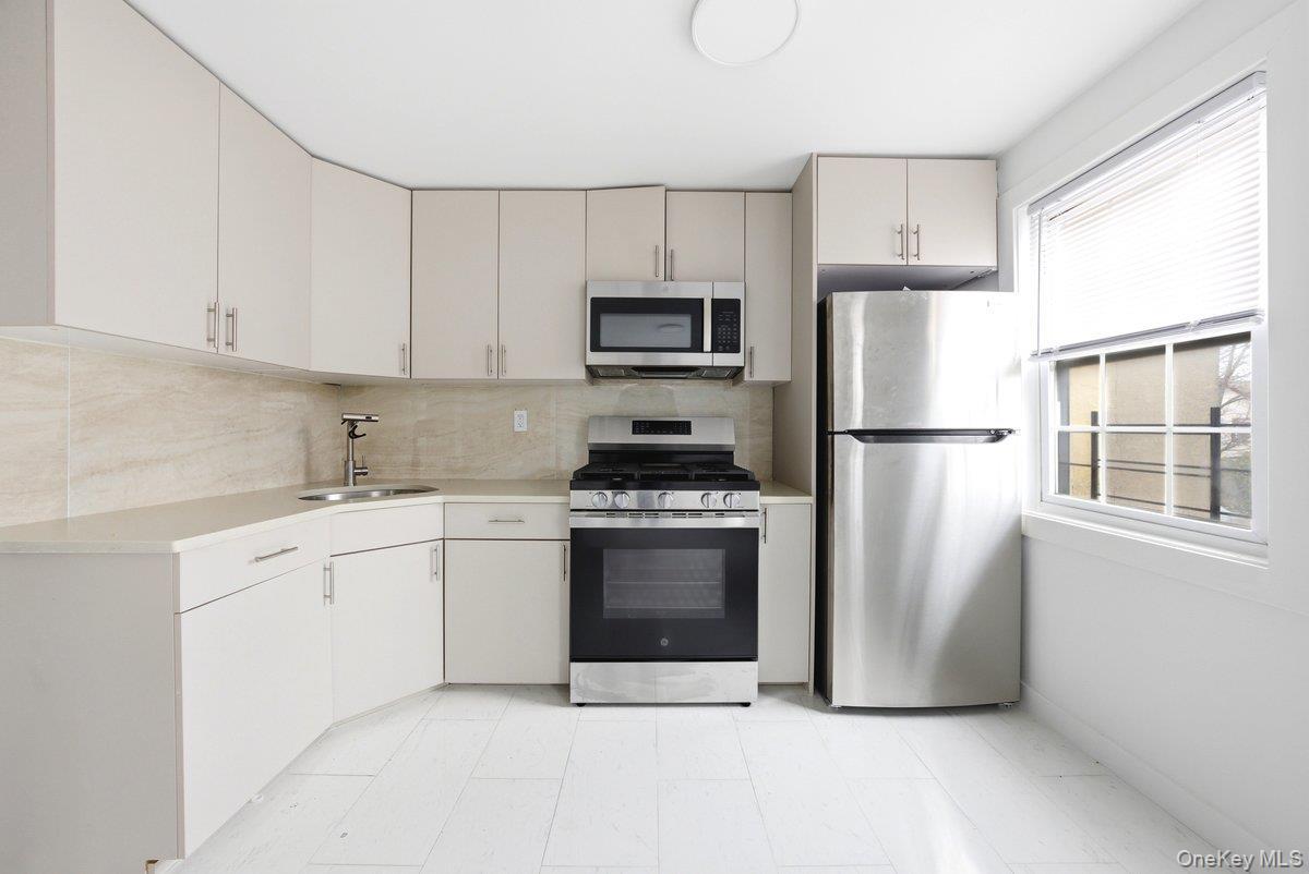 Single Family 48th  Brooklyn, NY 11234, MLS-978246-19