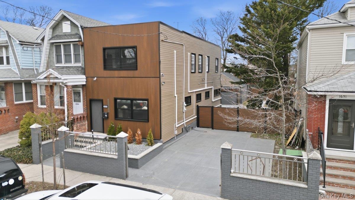 Single Family 48th  Brooklyn, NY 11234, MLS-978246-28
