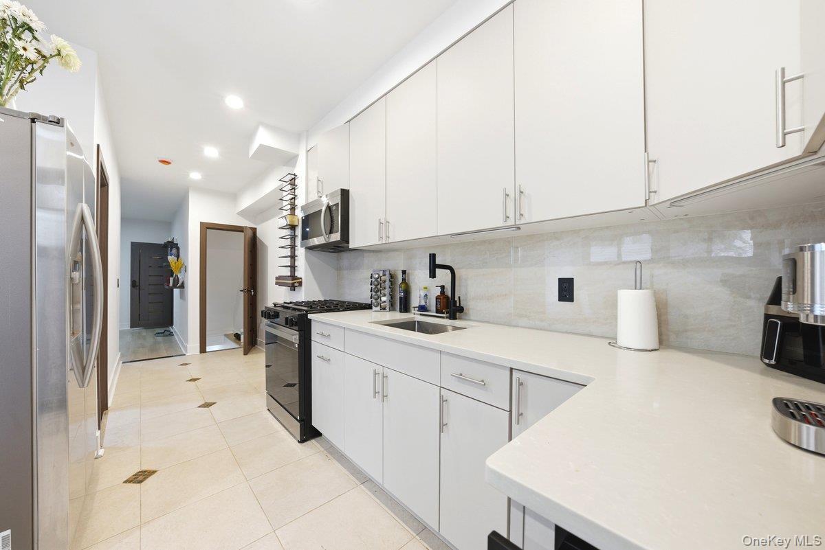 Single Family 48th  Brooklyn, NY 11234, MLS-978246-7