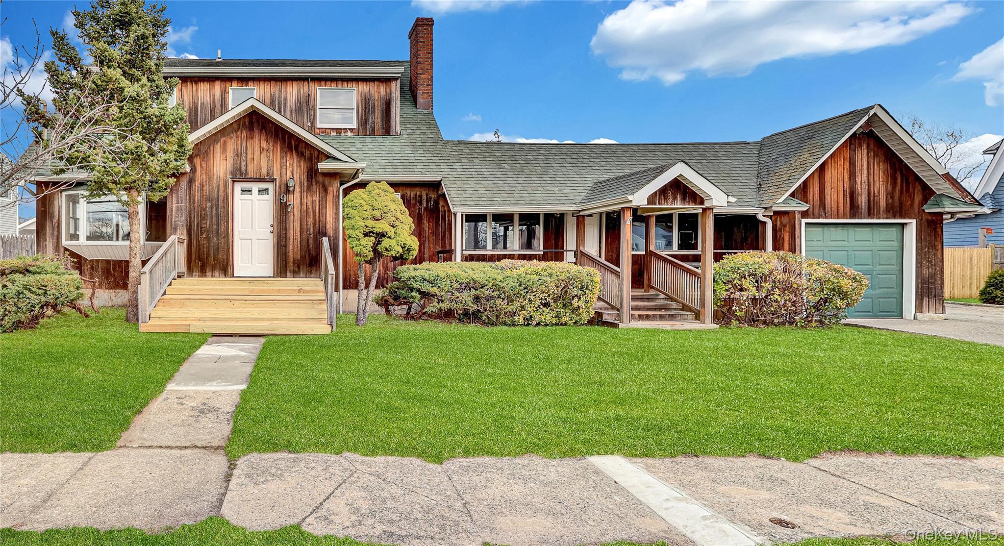 Single Family Pardee  Suffolk County, NY 11751, MLS-978247-2