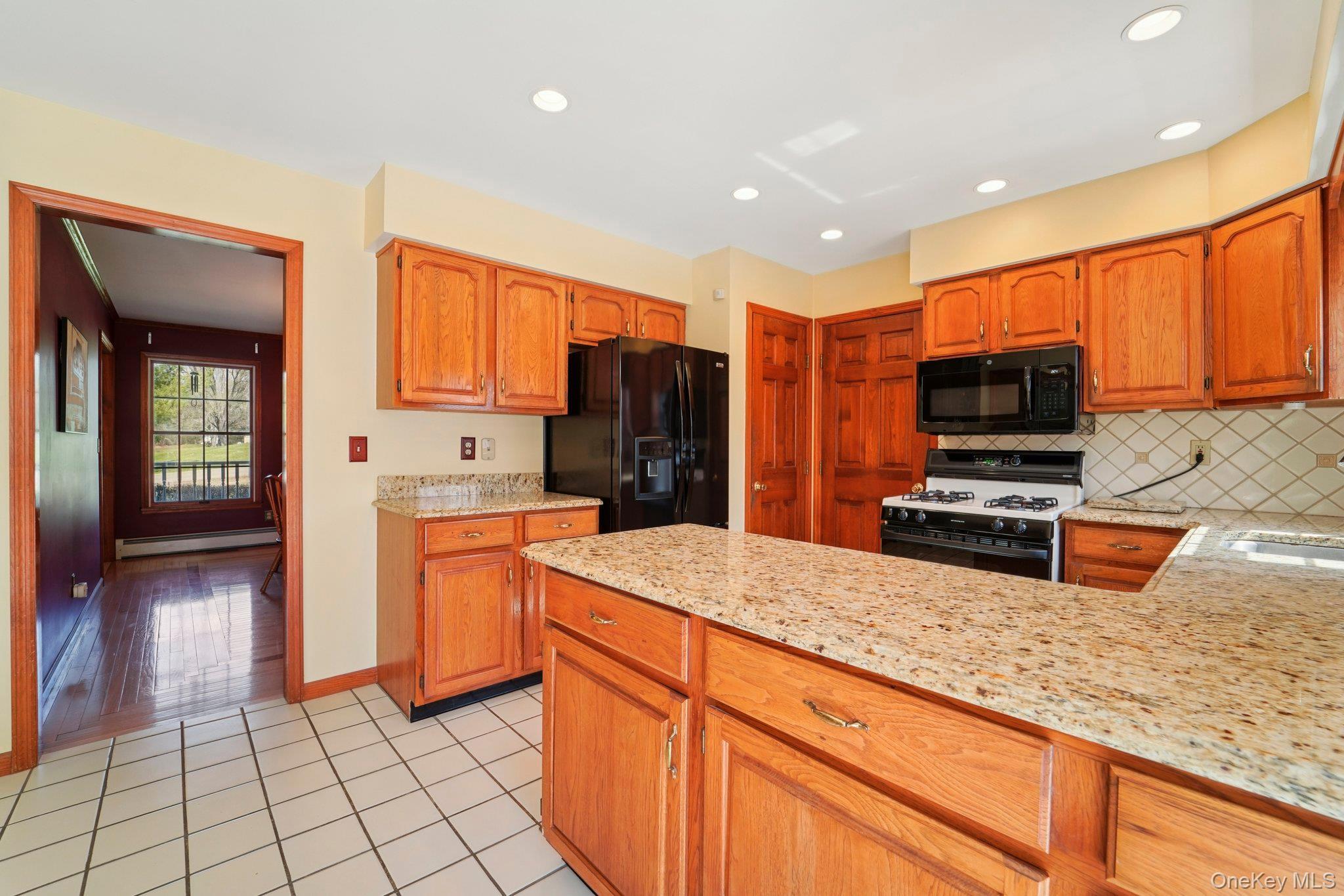 Single Family Boxwood  Orange County, NY 12549, MLS-978250-11